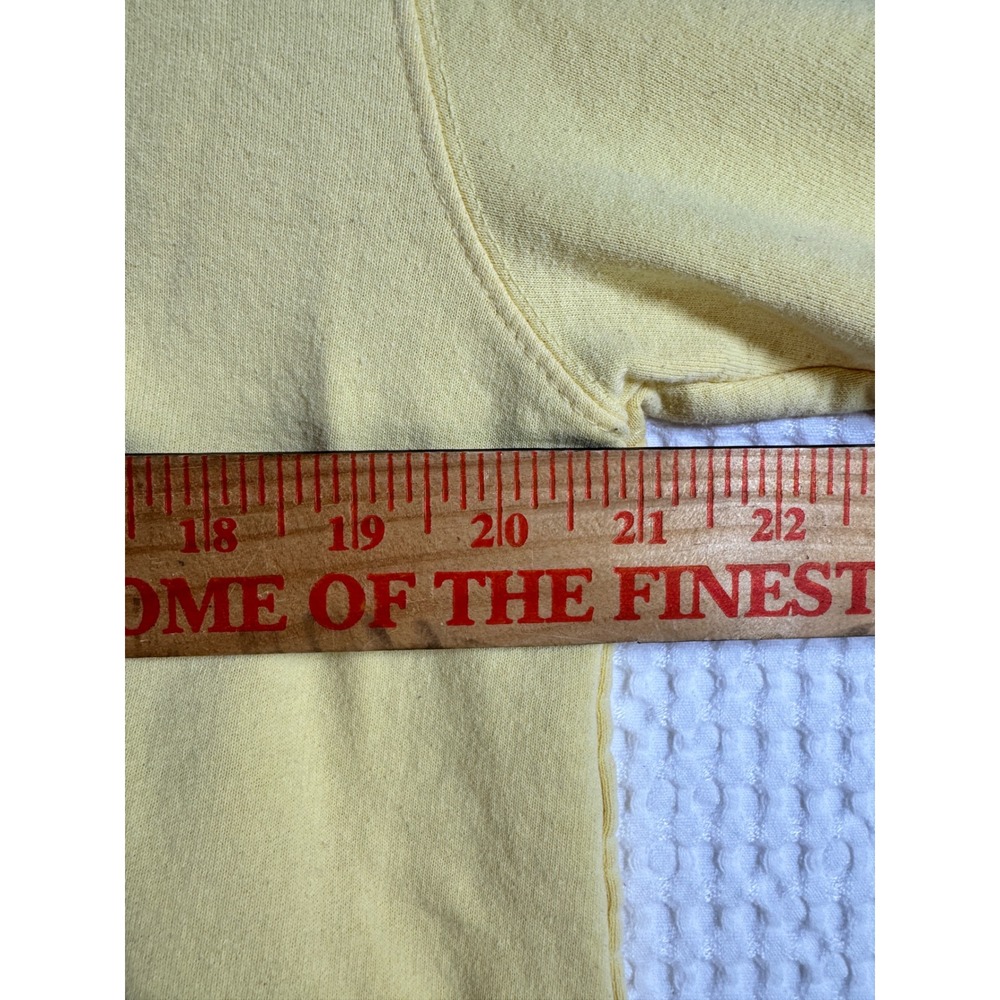 Vintage Birdhouse Embroidered Sweatshirt Yellow Cottagecore Crewneck Pullover M - Picture 9 of 12